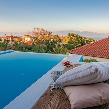 Georgianna'S Suite With Private Pool , 'Blank Suite' Charokopio Zewnętrze zdjęcie