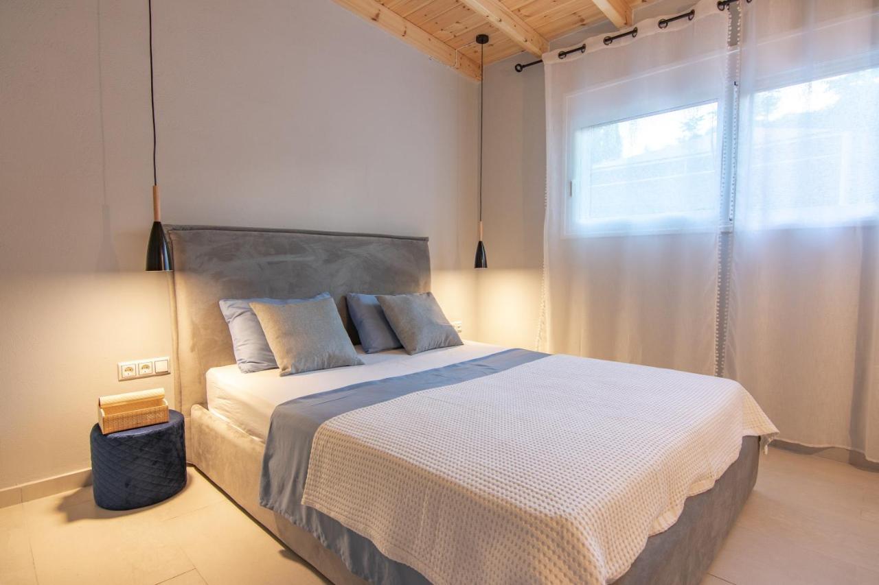 Georgianna'S Suite With Private Pool , 'Blank Suite' Charokopio Zewnętrze zdjęcie